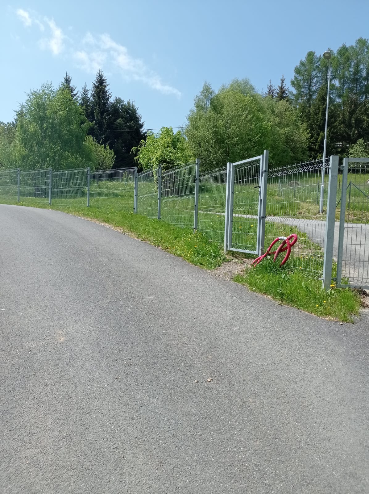 Oplocení autokempu svařovaným panelem 3D Jeseník